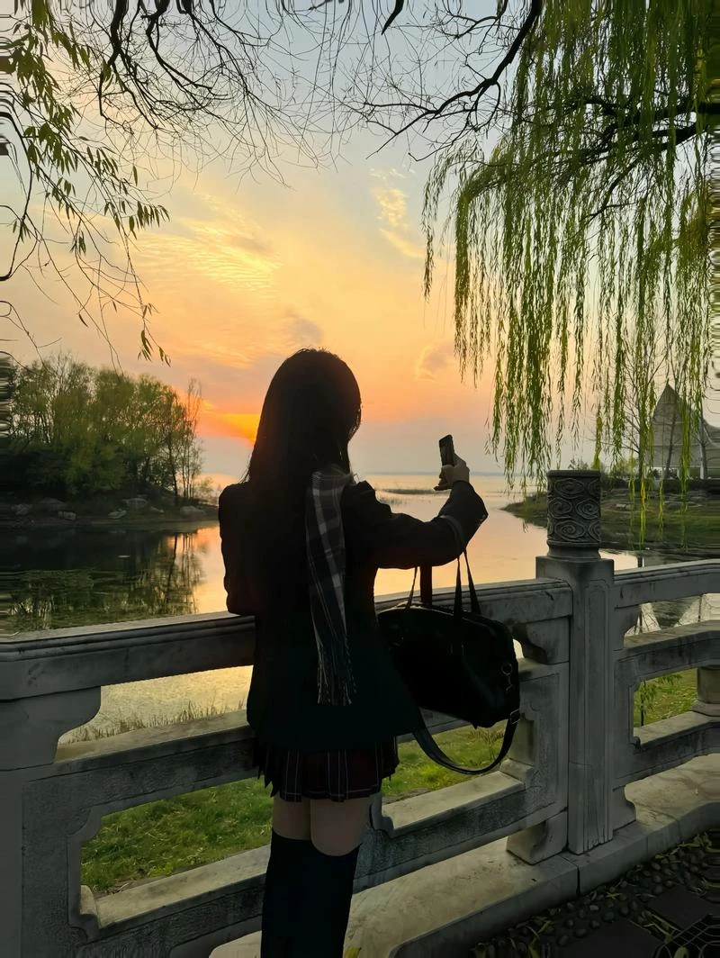 潼霖