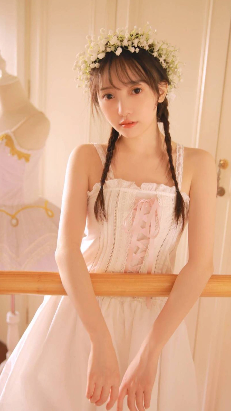 夜菀