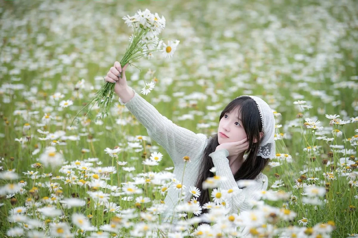 夏野山奈