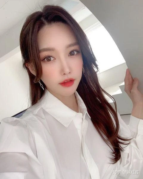 金酒酒换桃花