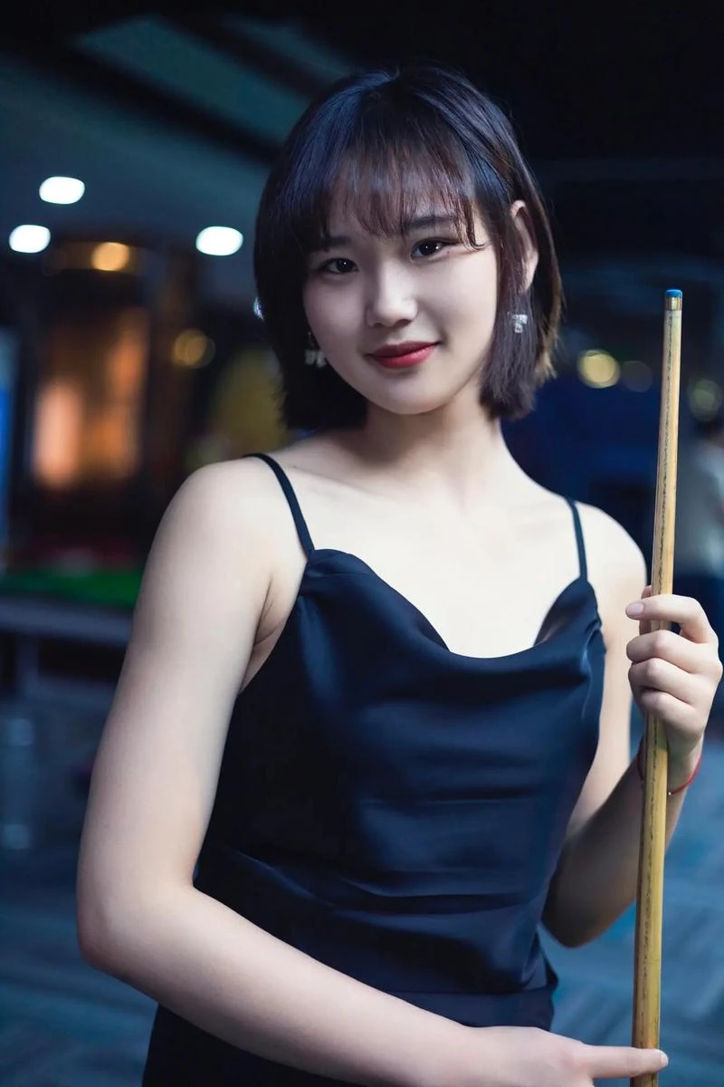 攸鲂鲂梓