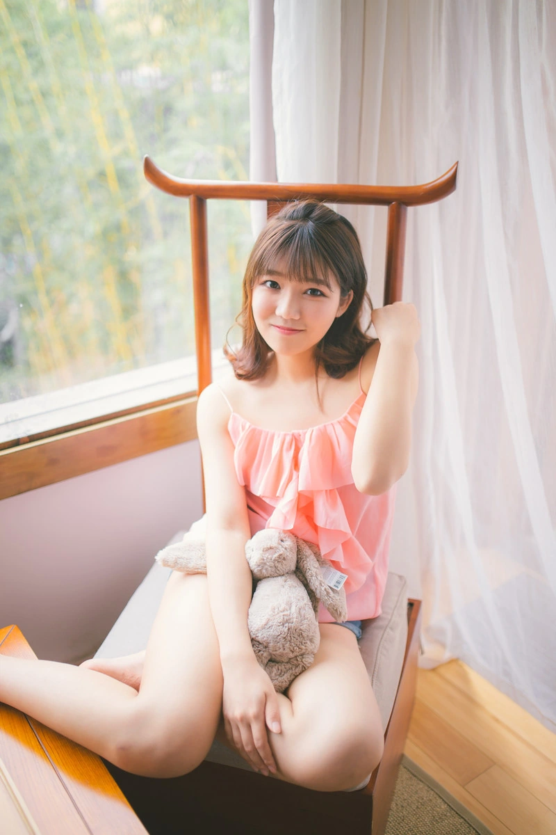 鹤衔月