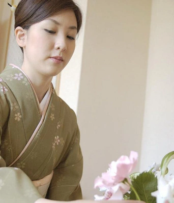 三花七两