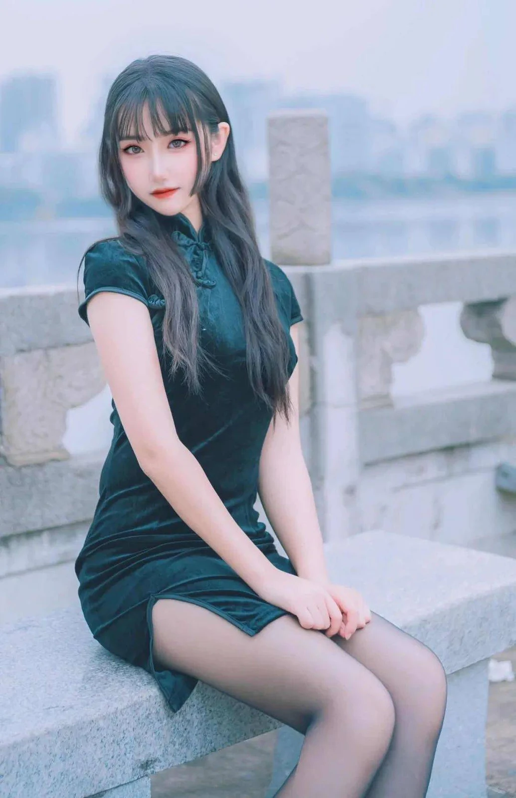 汀柏荣荣
