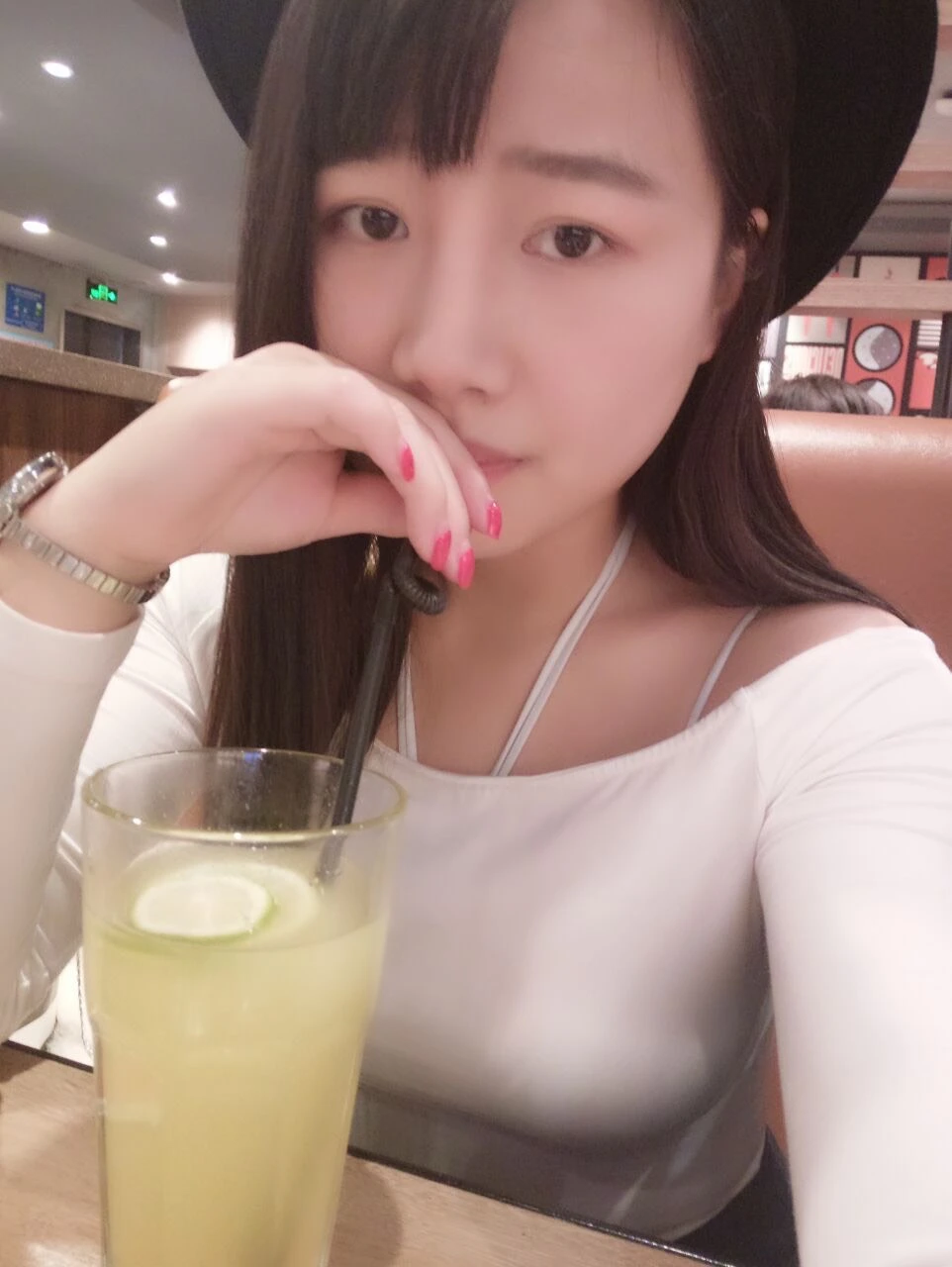 谢却尘